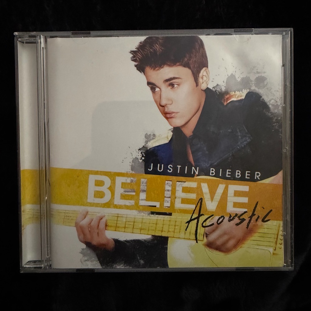 Justin Bieber “Believe Acoustic” CD (2013) – Excellent Condition